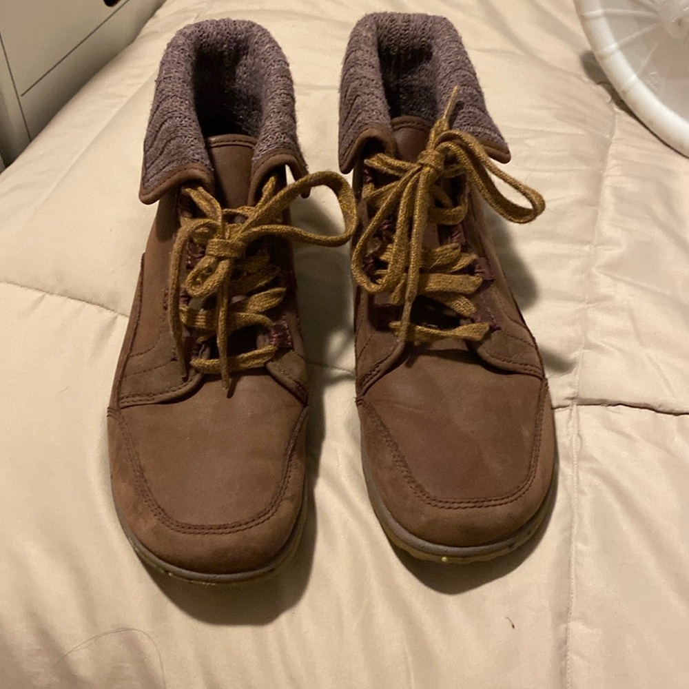 Women’s boots